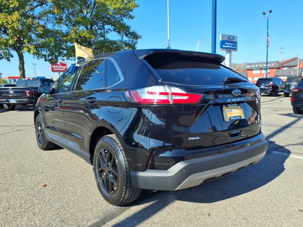 Used 2024 Ford Edge SEL w/ Convenience Package AWD/4WD image 8