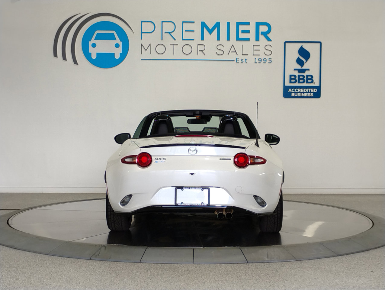 Used 2022 MAZDA MX-5 Miata Club w/ Brembo/BBS Recaro Package image 4