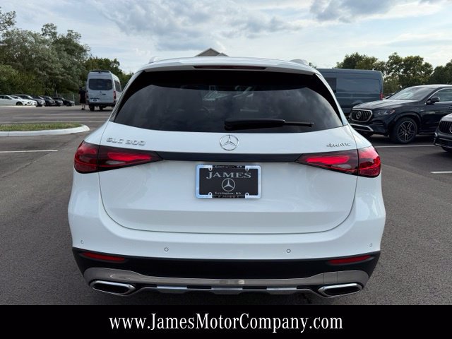 Certified 2025 Mercedes-Benz GLC 300 4MATIC image 9