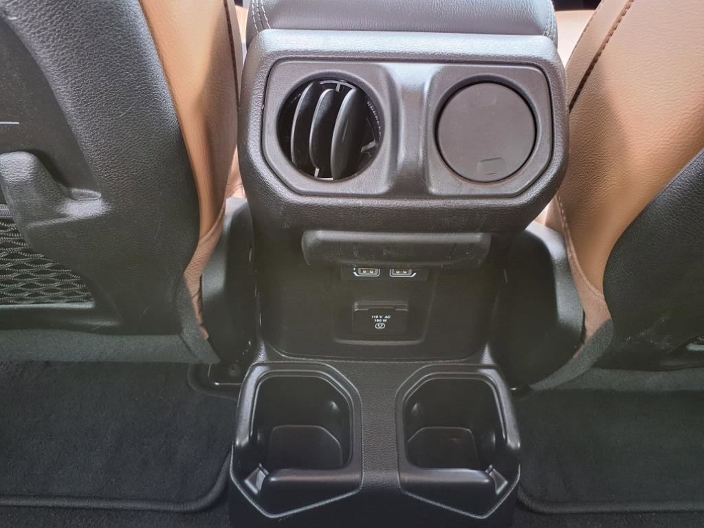 Used 2020 Jeep Wrangler Rubicon w/ Uconnect 4C Nav & Sound Group image 16