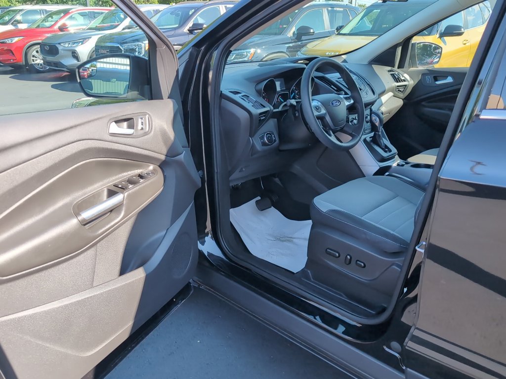 Used 2014 Ford Escape SE FWD image 13