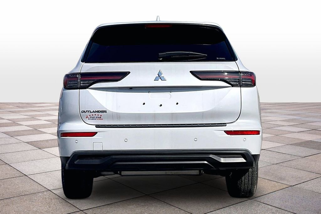 New 2026 Mitsubishi Outlander ES AWD/4WD image 4