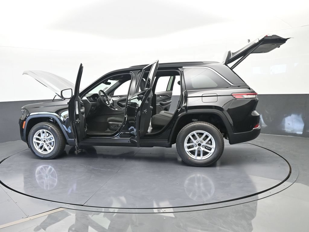 New 2026 Jeep Grand Cherokee Laredo X AWD/4WD image 67