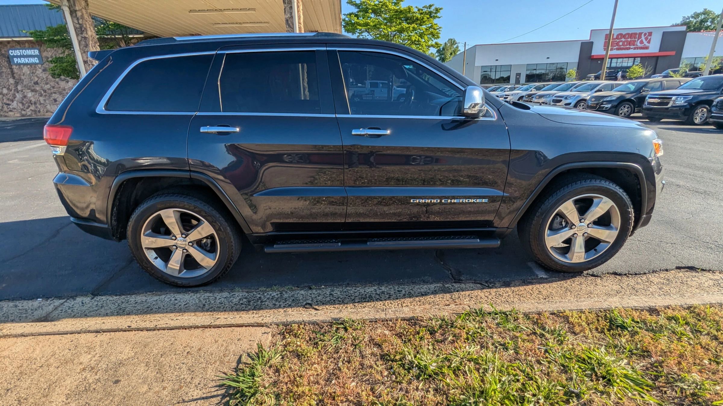 Used 2014 Jeep Grand Cherokee Limited AWD/4WD image 8