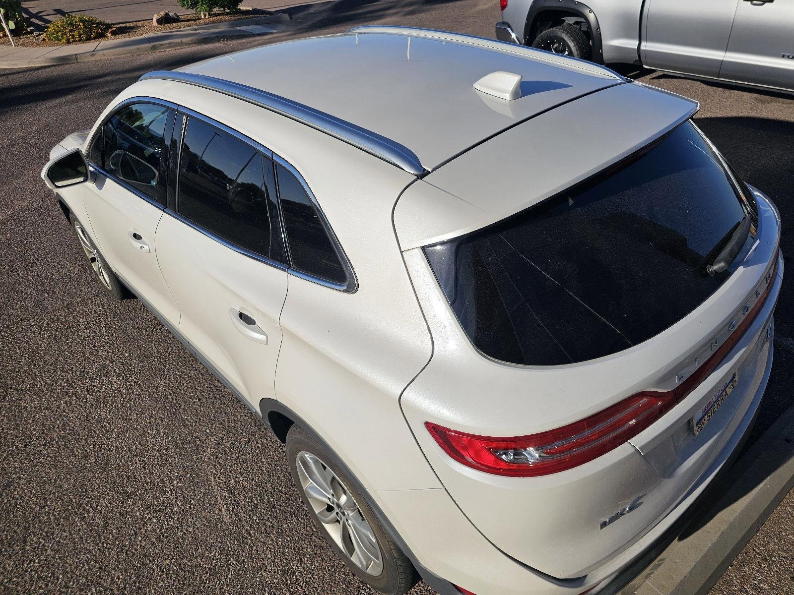 Used 2015 Lincoln MKC FWD w/ Equipment Group 101A Select image 18