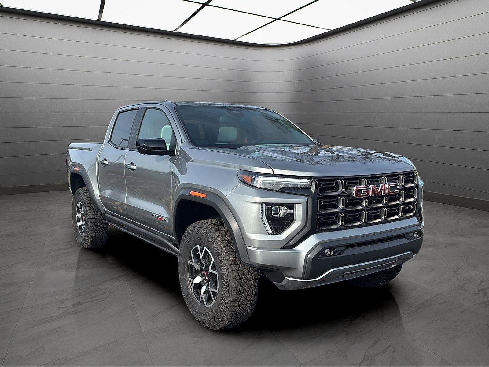 New 2025 GMC Canyon AT4 w/ AT4X Package image 7