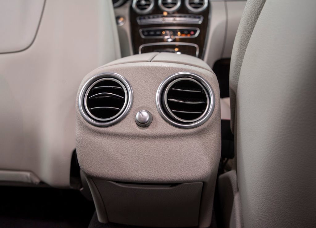 Used 2018 Mercedes-Benz C 300 4MATIC Cabriolet image 21