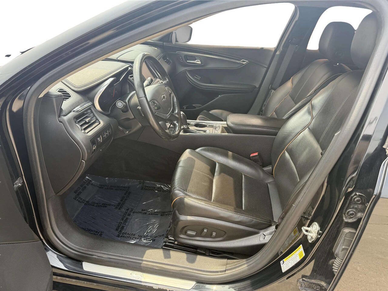 Used 2016 Chevrolet Impala LTZ FWD image 10