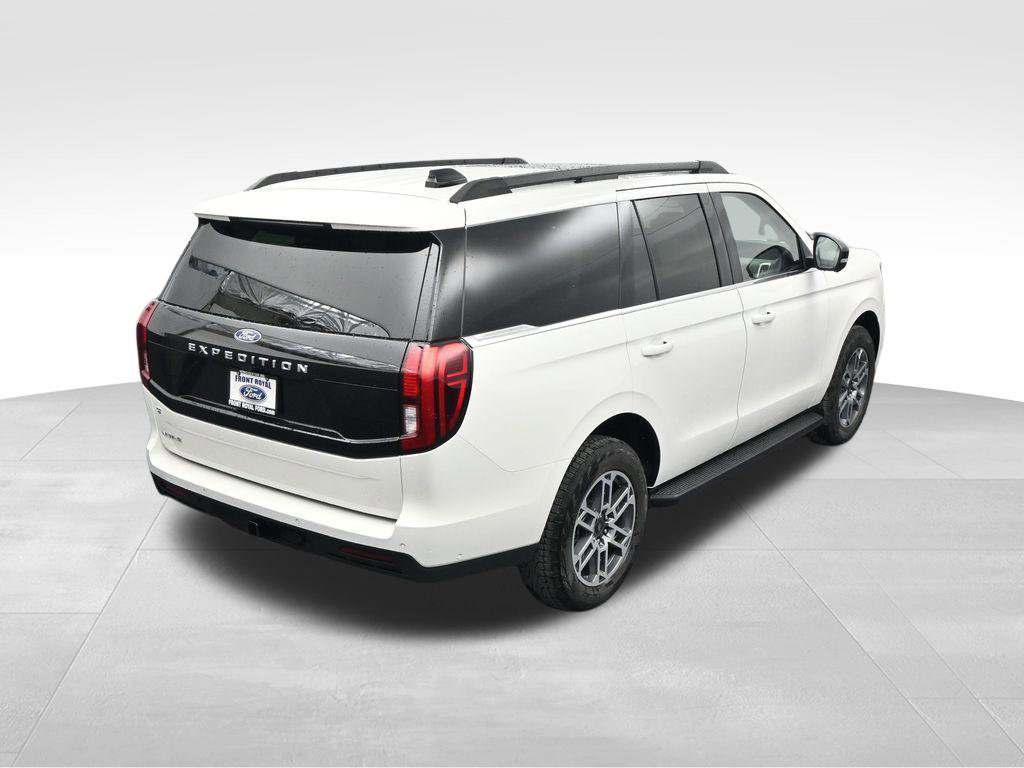 New 2025 Ford Expedition Active image 46