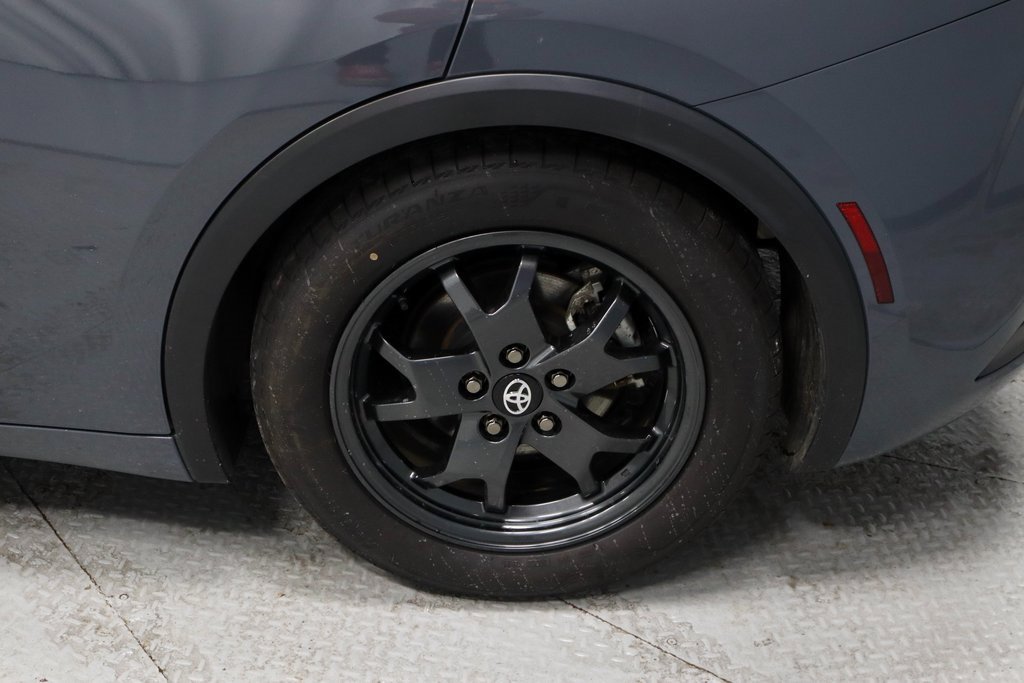 Used 2023 Toyota Prius LE image 18