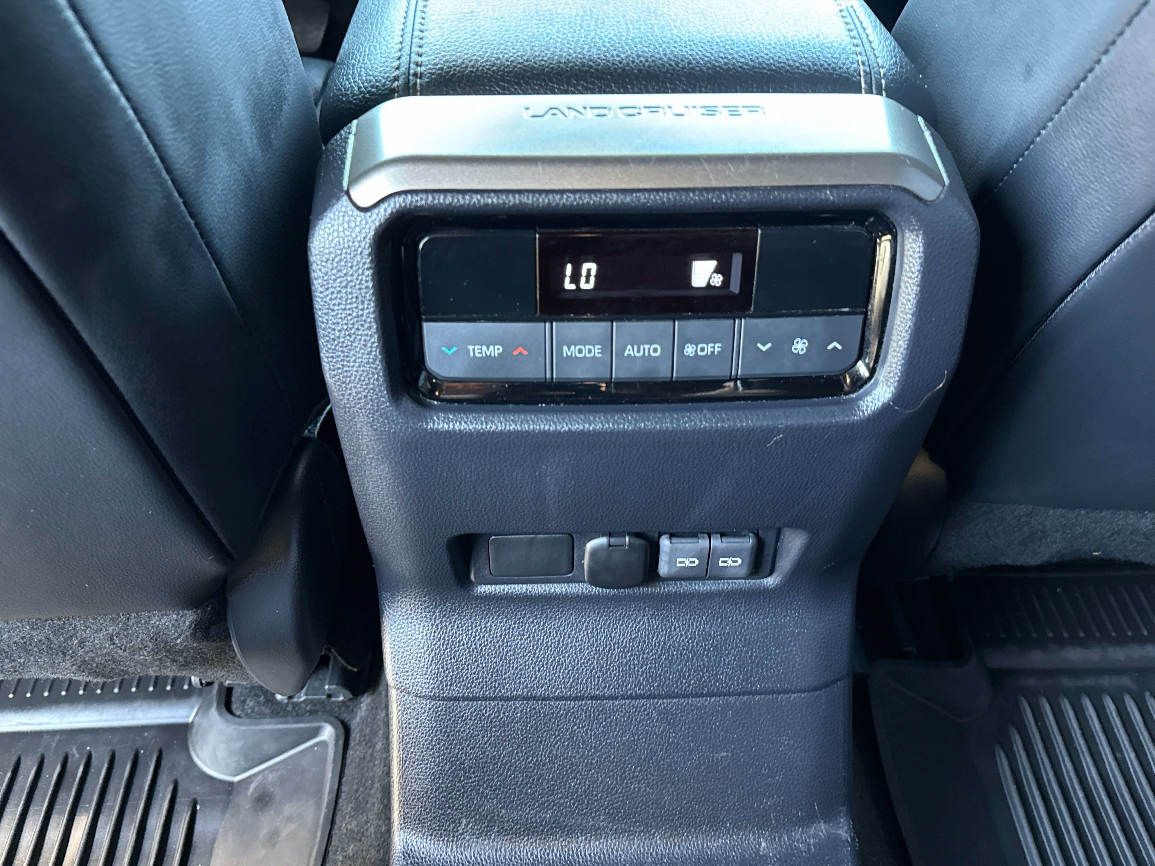 Used 2024 Toyota Land Cruiser w/ Premium Package AWD/4WD image 14
