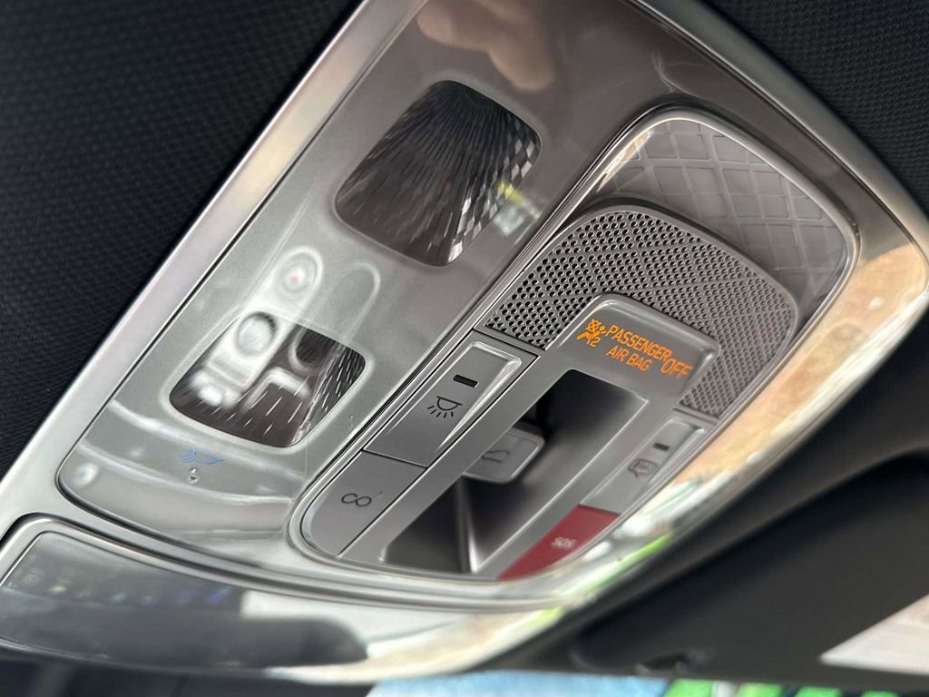 Certified 2023 Genesis GV70 2.5T w/ Advanced Package image 28