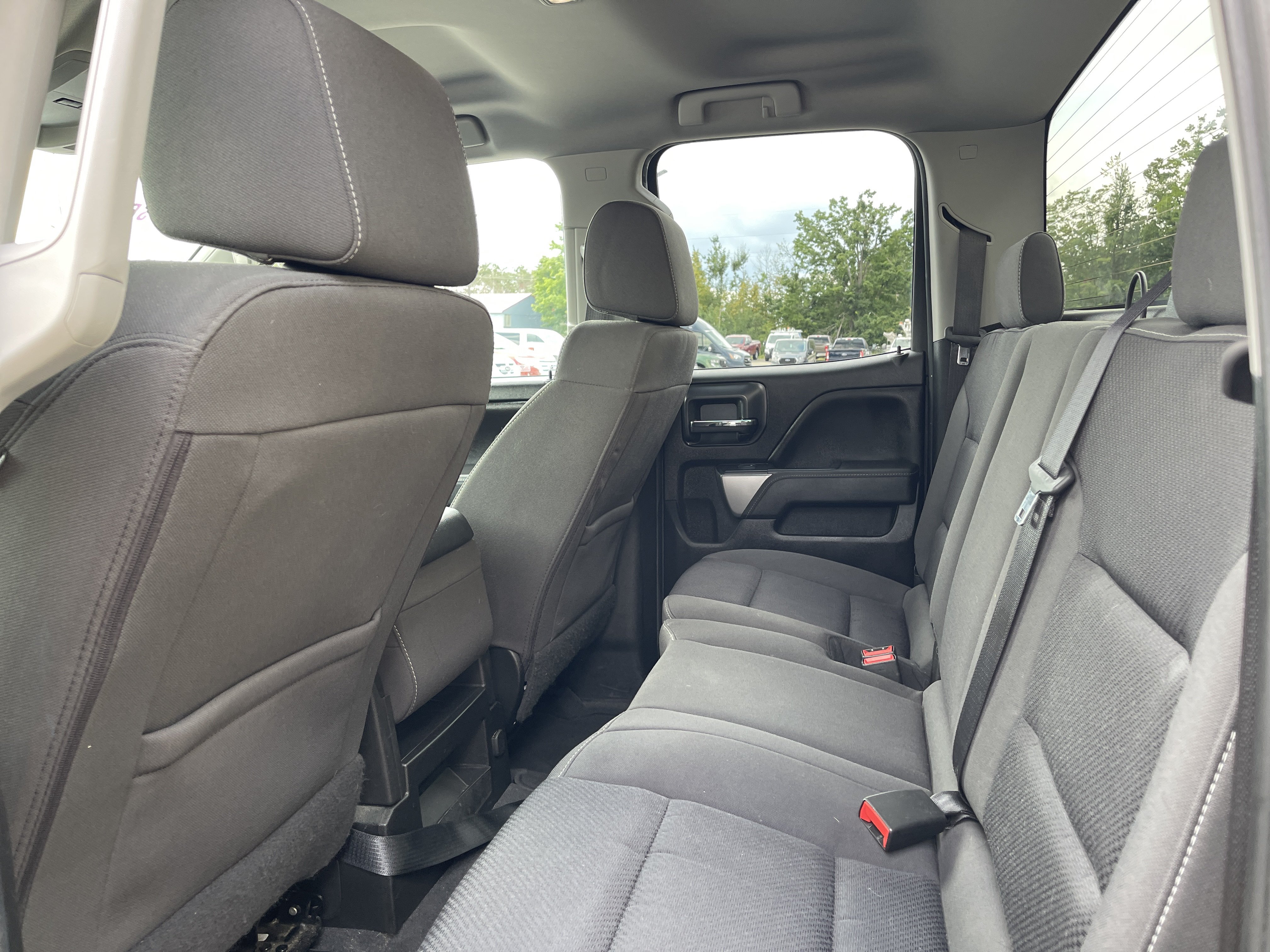 Used 2019 Chevrolet Silverado 1500 LT w/ All Star Edition AWD/4WD image 10