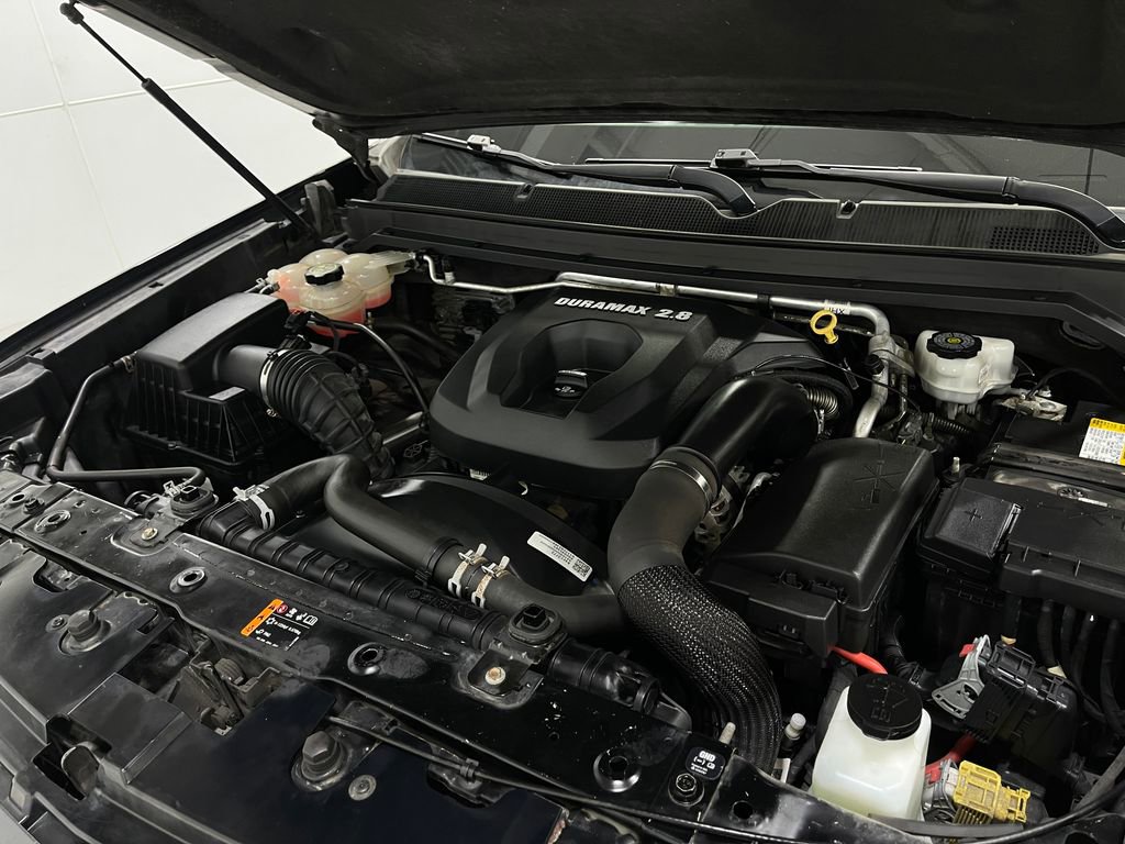 Used 2018 Chevrolet Colorado ZR2 image 24