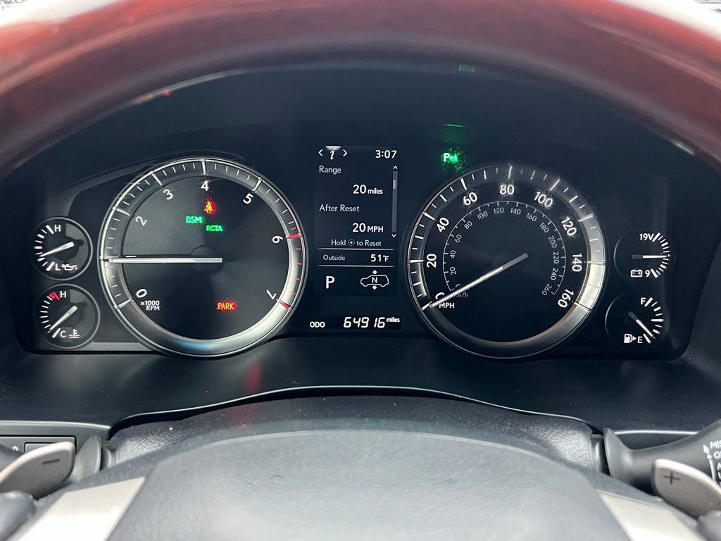 Used 2021 Lexus LX 570 4WD w/ Luxury Package image 24