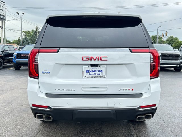 New 2026 GMC Yukon AT4 w/ AT4 Premium Plus Package AWD/4WD image 8