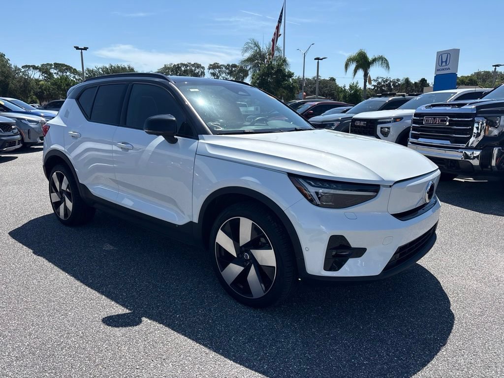 Used 2023 Volvo XC40 Recharge Ultimate AWD/4WD 360° Tour