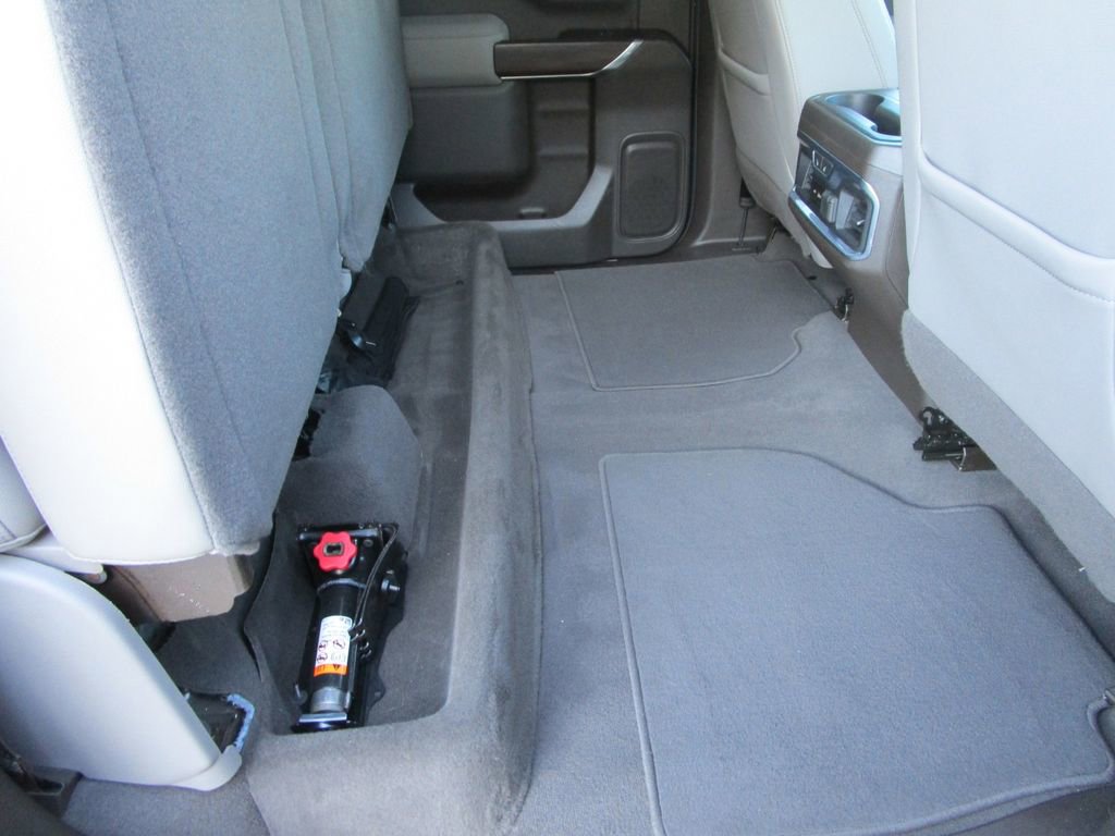 Used 2019 GMC Sierra 1500 SLT w/ SLT Premium Plus Package image 30