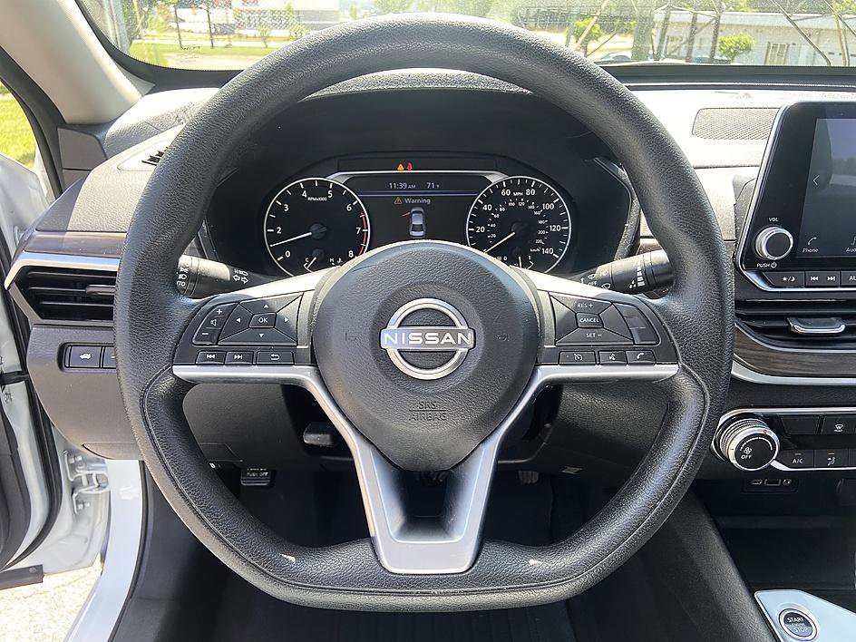 Certified 2024 Nissan Altima 2.5 SV FWD image 15
