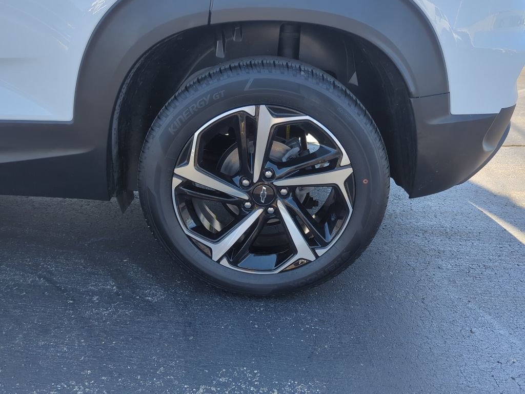 Certified 2023 Chevrolet TrailBlazer RS w/ Convenience Package image 14