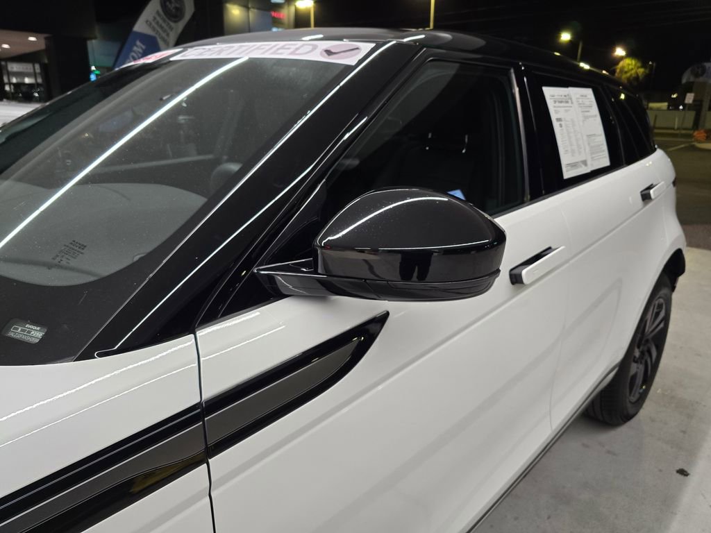 Used 2025 Land Rover Range Rover Evoque S AWD/4WD image 9