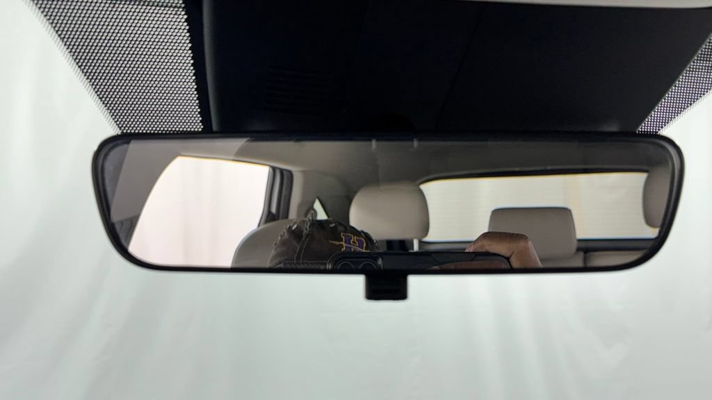 Used 2022 Kia Sorento S AWD/4WD image 31