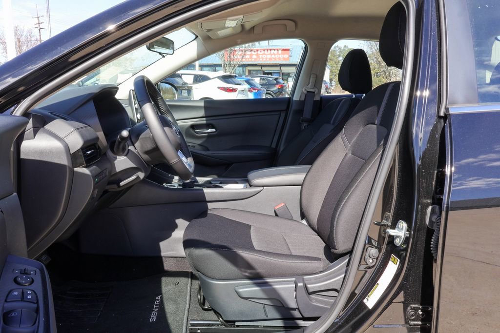 Certified 2025 Nissan Sentra SV w/ All-Weather Package image 7