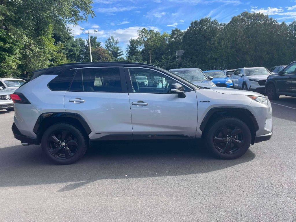 Used 2021 Toyota RAV4 XSE AWD/4WD image 4