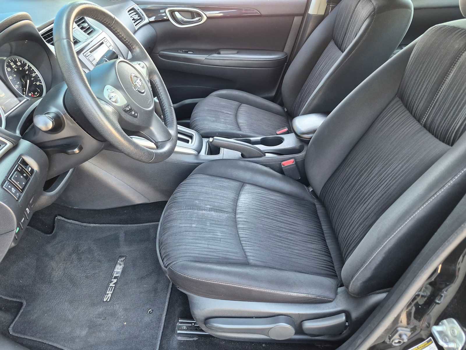 Used 2018 Nissan Sentra SV FWD image 14