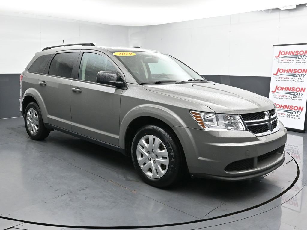 Used 2019 Dodge Journey SE video 2