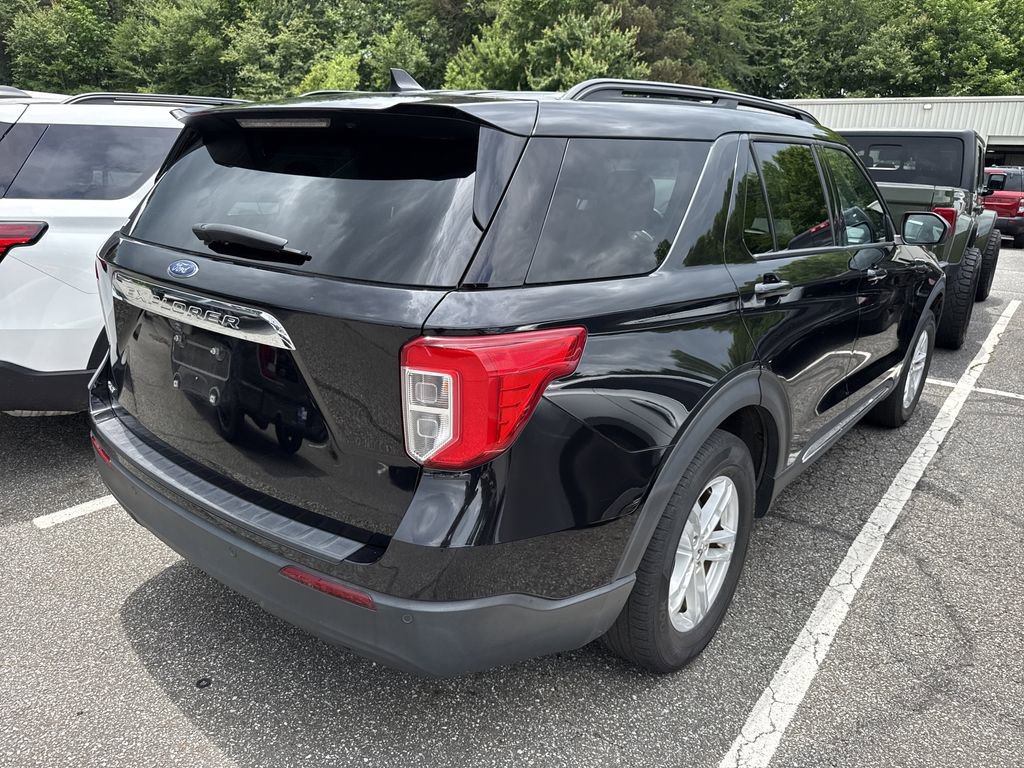 Used 2022 Ford Explorer XLT RWD image 9