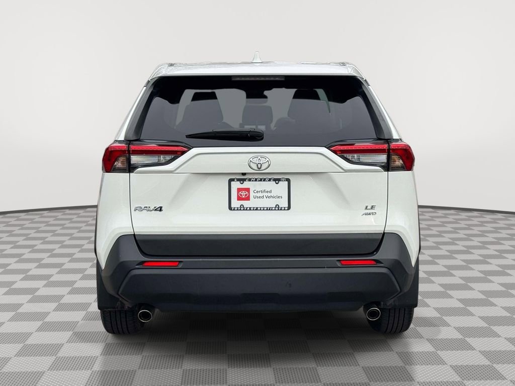 Used 2023 Toyota RAV4 LE image 6
