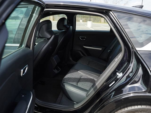 Used 2025 Kia K4 GT-Line image 15