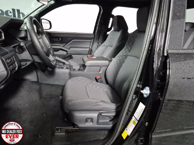 New 2026 Toyota Tacoma SR w/ SR Upgrade Package AWD/4WD image 9