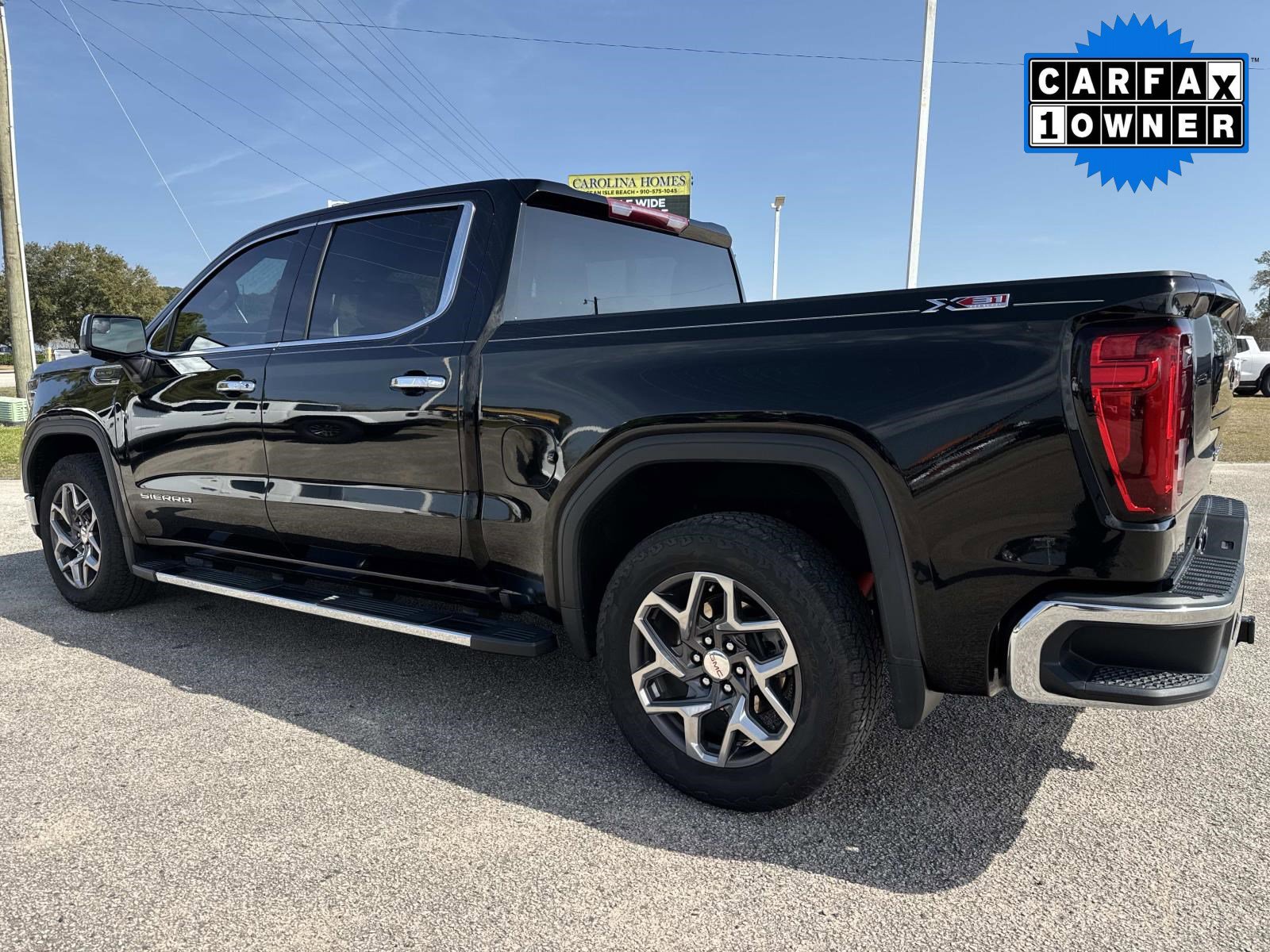 Certified 2022 GMC Sierra 1500 SLT w/ SLT Convenience Package image 6