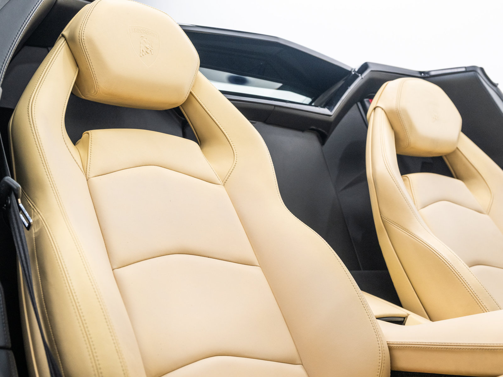 Used 2013 Lamborghini Aventador LP 700-4 AWD/4WD image 40