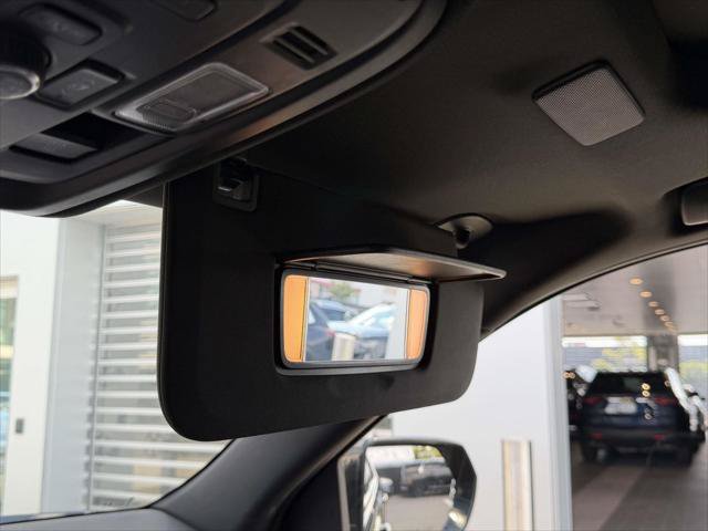 Used 2023 Cadillac Escalade ESV Sport AWD/4WD image 37