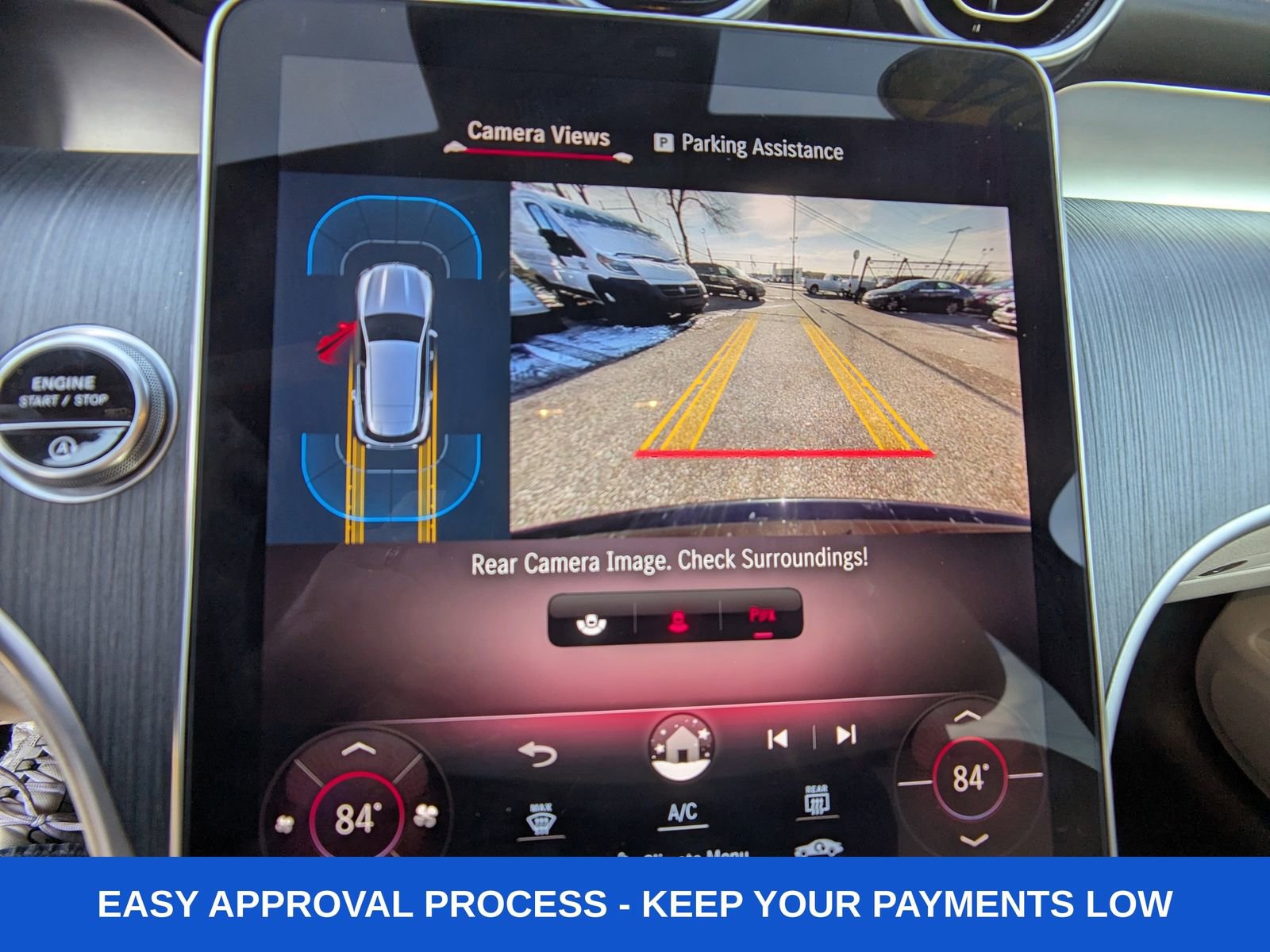 Used 2024 Mercedes-Benz GLC 300 4MATIC image 24