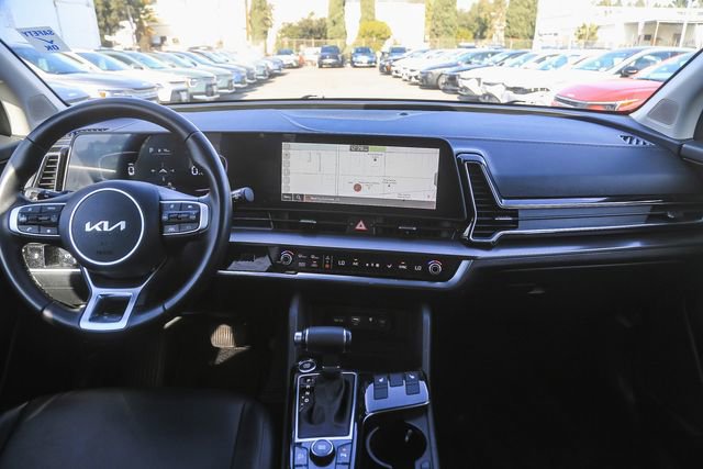 Used 2023 Kia Sportage EX image 13