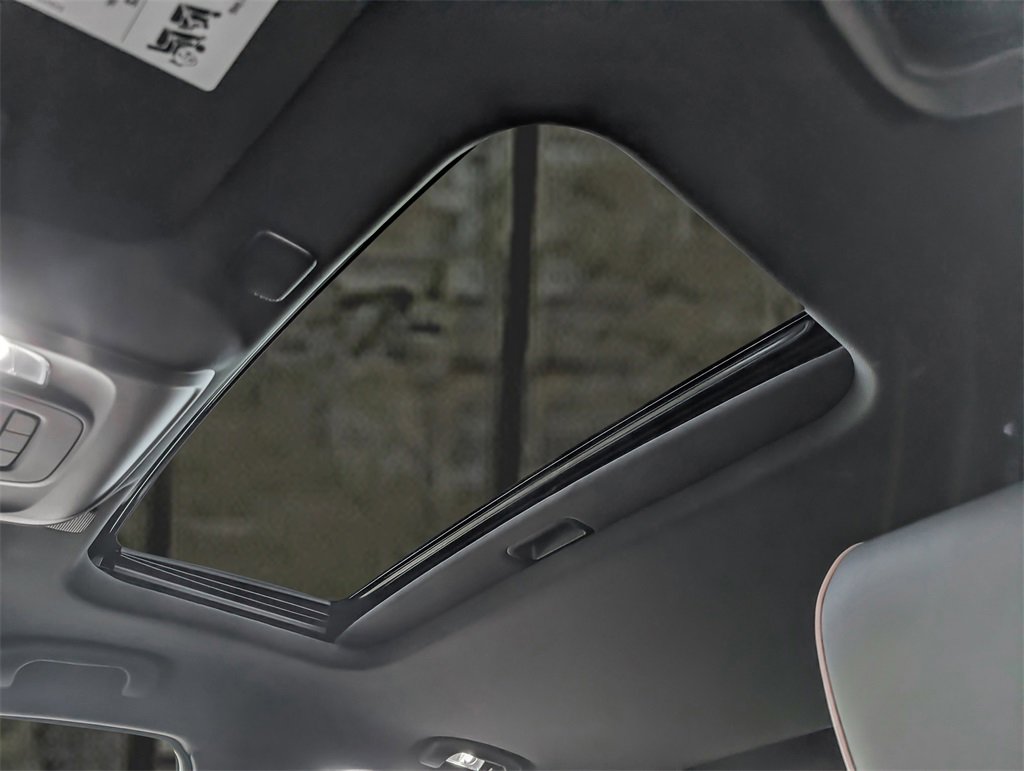 New 2026 Cadillac CT4 V image 11