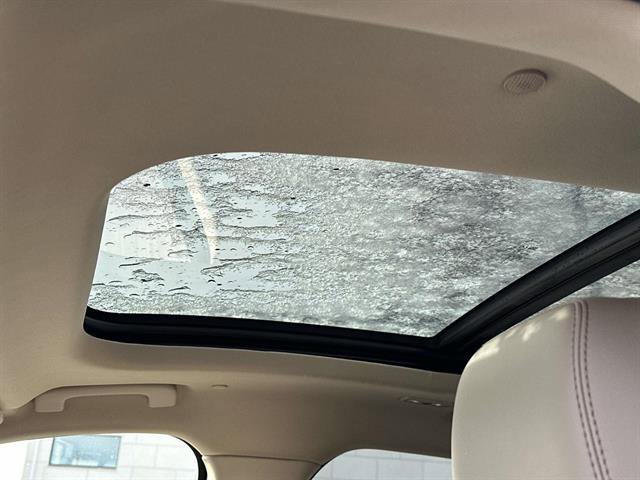 Certified 2023 Lincoln Aviator Reserve w/ Elements Package Plus AWD/4WD image 15