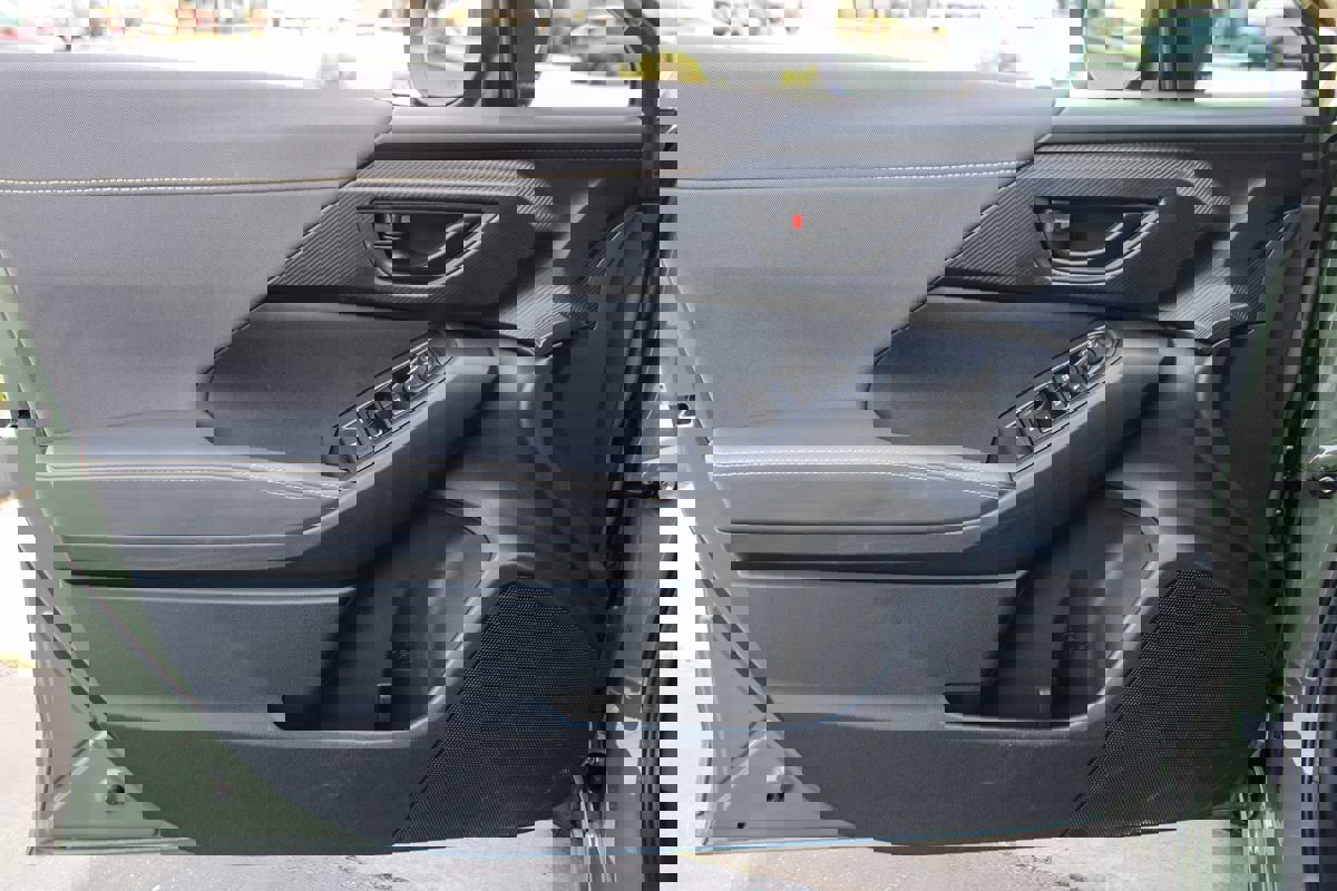 Used 2024 Subaru Crosstrek 2.5i Sport image 39