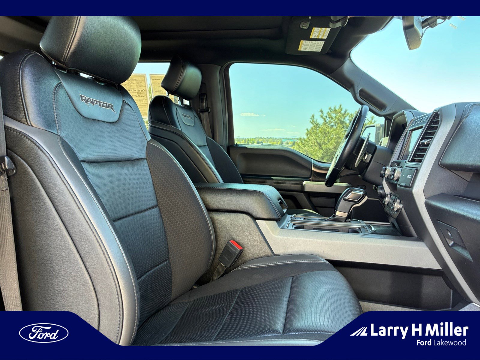 Used 2020 Ford F150 Raptor w/ Equipment Group 802A Luxury AWD/4WD image 19