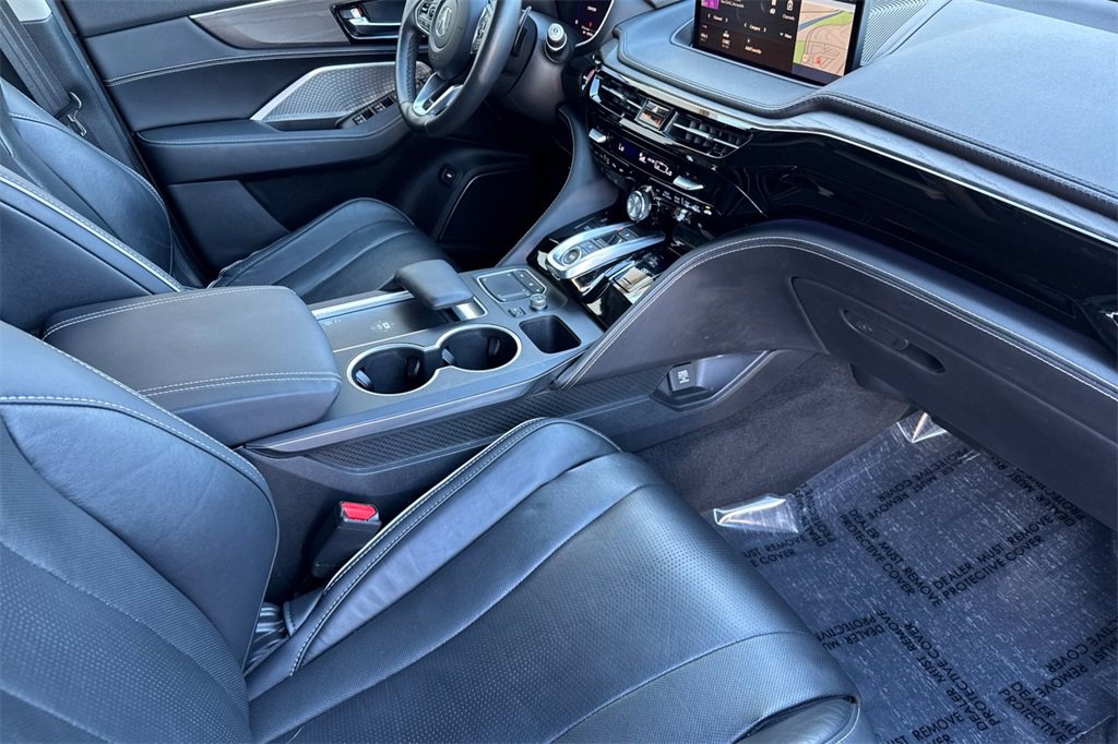 Certified 2023 Acura MDX SH-AWD w/ Advance Package image 21