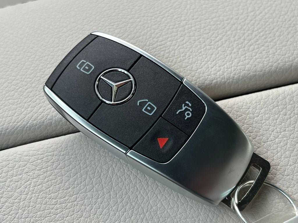 New 2026 Mercedes-Benz GLA 250 4MATIC image 31