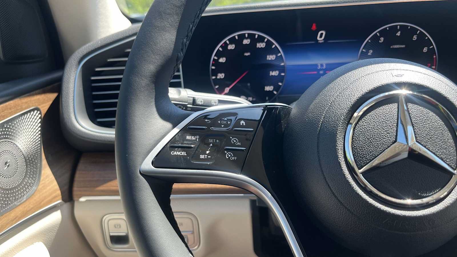 New 2026 Mercedes-Benz GLE 350 4MATIC image 41