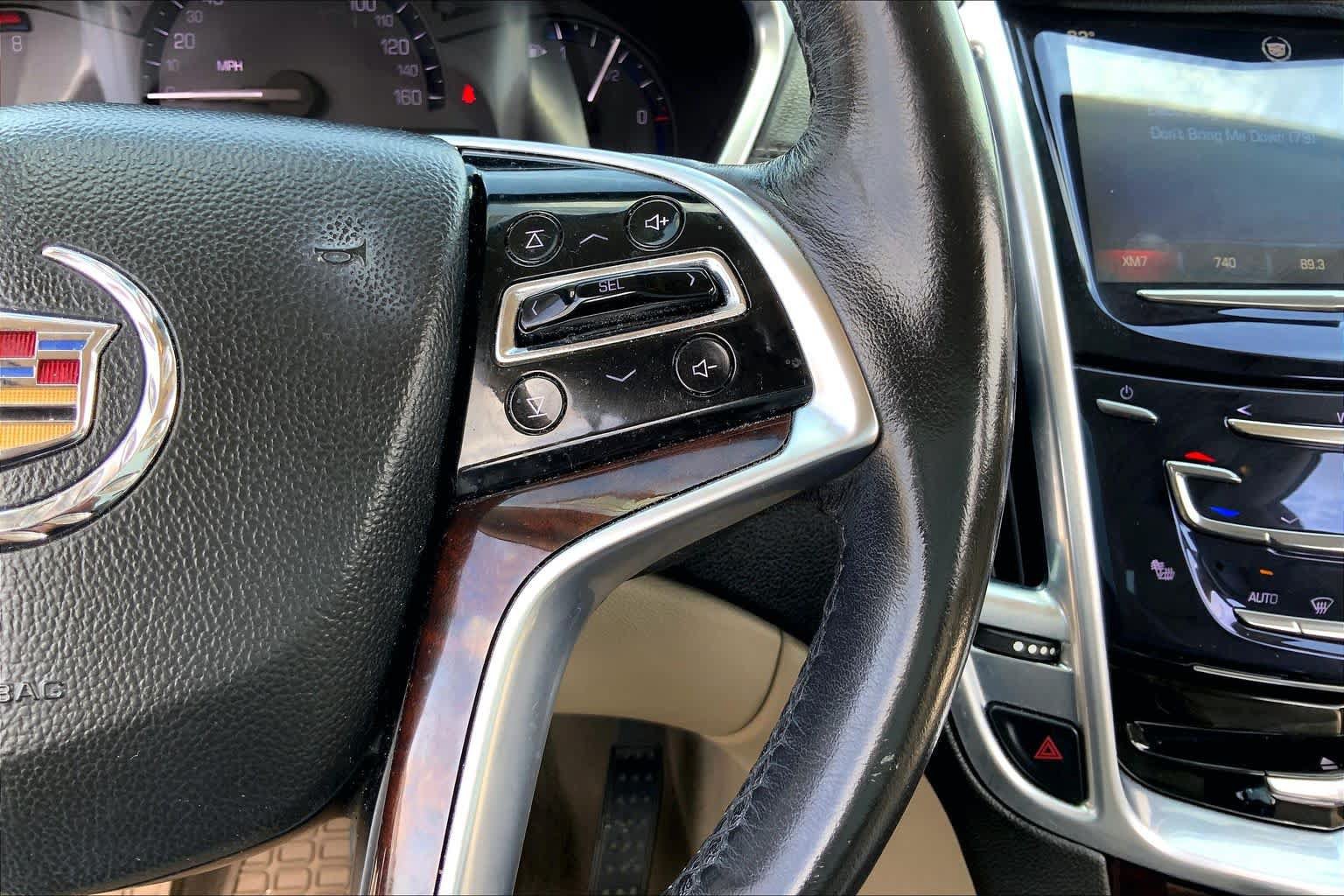 Used 2013 Cadillac SRX Luxury FWD image 24