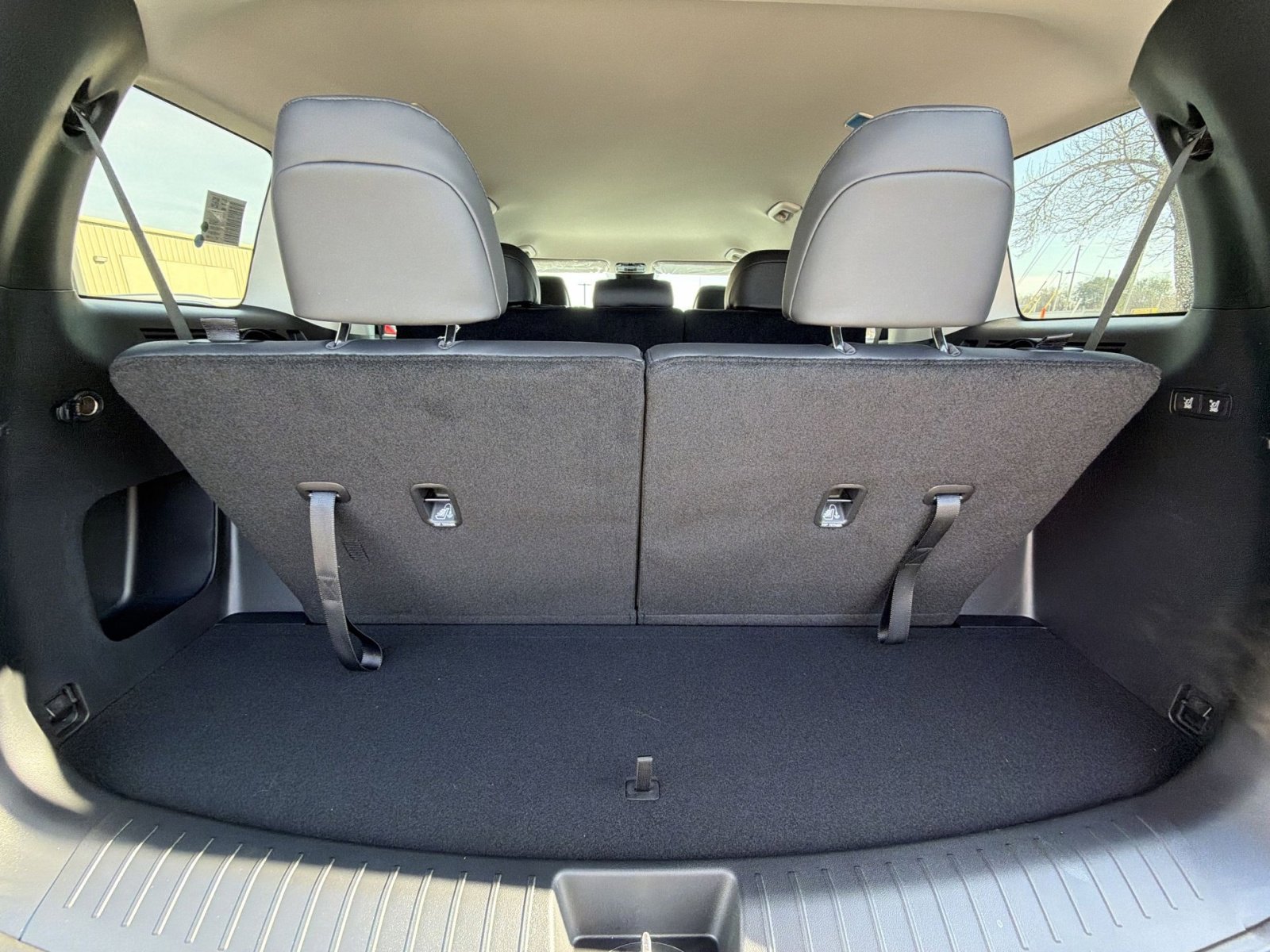 New 2026 Hyundai Santa Fe SEL image 25