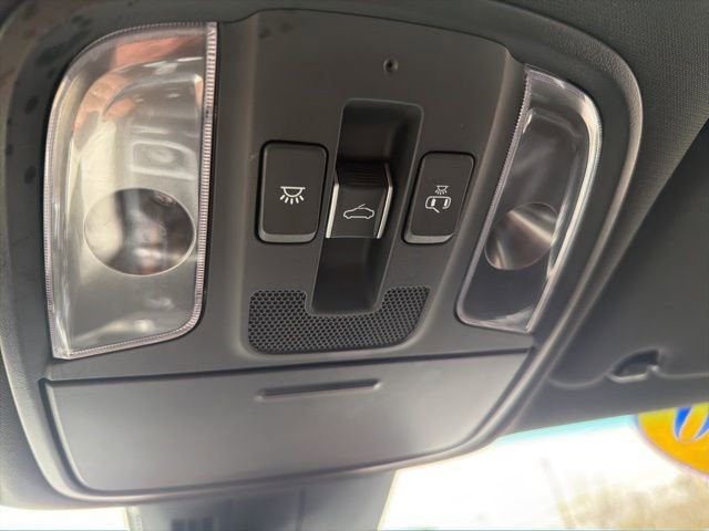 Used 2020 Kia Stinger GT-Line w/ Sun & Sound Package image 21