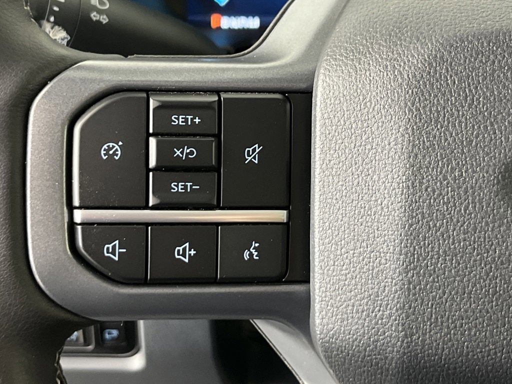 Certified 2025 Ford F350 Lariat image 17